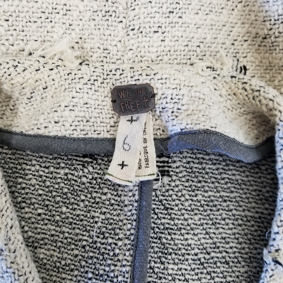 Free People Tattered Tweed Gray Cropped Moto Fleece Sleeve Jacket Size 6 - Picture 12 of 12